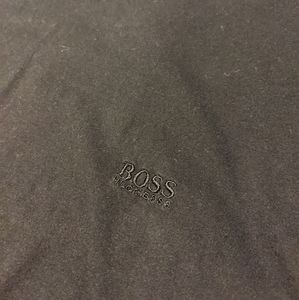 V-neck short sleeve t-shirt